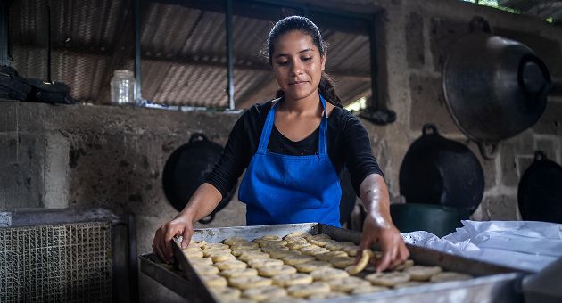 Microcréditos Plus en Ecuador. Financiamiento flexible con Banco VisionFund.