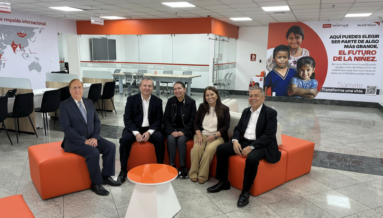 Gobierno Corporativo | Directorio Banco VisionFund Ecuador Gobierno corporativo Banco VisionFund Ecuador. Directorio y transparencia con claridad y confianza.